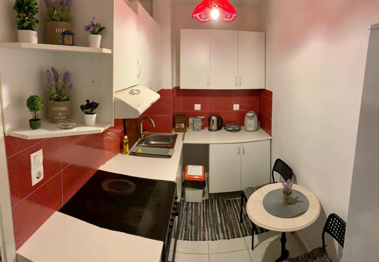 Modern Apartment In The Heart Of Athens Near Acropolis Kültér fotó