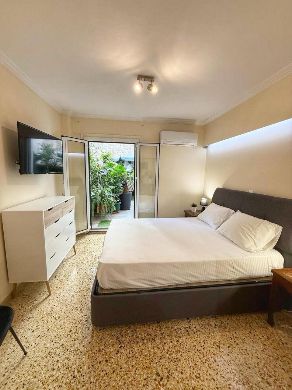 Modern Apartment In The Heart Of Athens Near Acropolis Kültér fotó